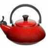 LE CREUSET Wasserkessel Kirschrot ZEN 2 LE CREUSET Wasserkessel Kirschrot ZEN -ZURBRUEGGEN Verkäufe 0123754 000