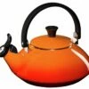 LE CREUSET Wasserkessel Ofenrot ZEN -ZURBRUEGGEN Verkäufe 0123756 002