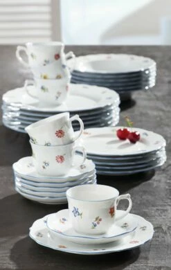 Seltmann Weiden Kombiservice 30-tlg. Sonate Nostalgie 13 Seltmann Weiden Kombiservice 30-tlg. Sonate Nostalgie -ZURBRUEGGEN Verkäufe 1104344 004 t