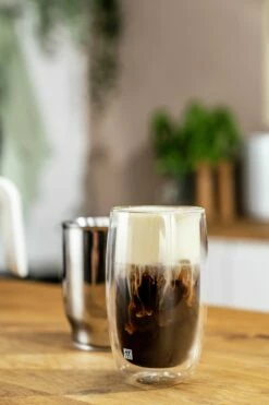 ZWILLING Latte Macchiato Glasset 2-tlg. SORRENTO 10 ZWILLING Latte Macchiato Glasset 2-tlg. SORRENTO -ZURBRUEGGEN Verkäufe 1300533 005