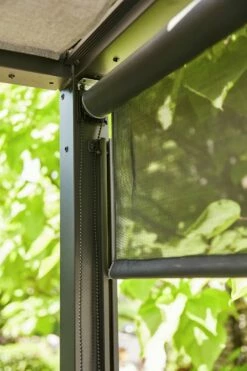 Zurbrüggen Rollo SCHATTENMANUFAKTUR 20 Zurbrüggen Rollo SCHATTENMANUFAKTUR -ZURBRUEGGEN Verkäufe 1318966 009