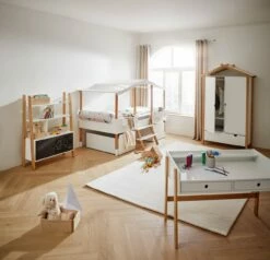 XORA Hausbett TINY 14 XORA Hausbett TINY -ZURBRUEGGEN Verkäufe 8410 001 SY 002 t